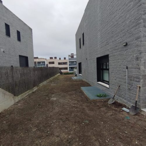 WhatsApp Image 2025-09-12 at 13.08.52